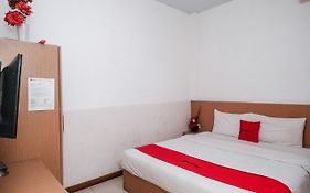 RedDoorz at Pengayoman Panakkukang 2 Makassar